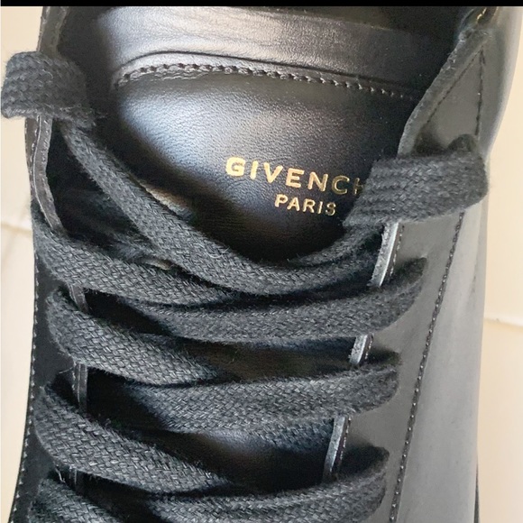 Givenchy, Men's Black Urban Street High-top Sneakers, size 43 - Picture 3 of 12